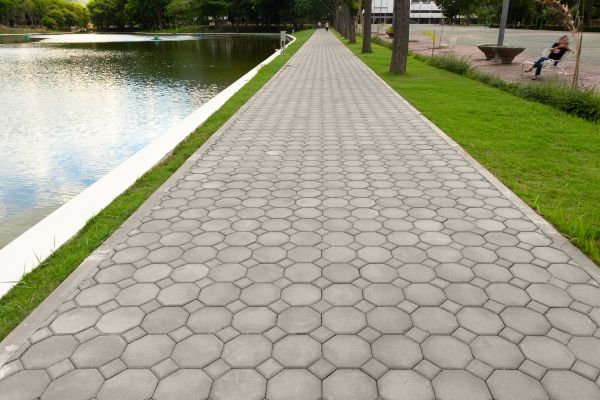 Cost of Paved Pathway Service in Raleigh