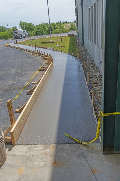 Cost of Concrete Sidewalk Paving in Raleigh